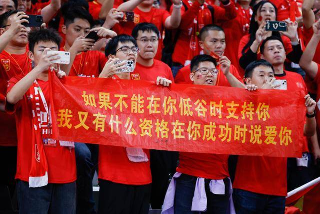赫斯基：伊劳拉不太可能专为维尔茨调整战术体系